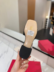 VALENTINO 26S SANDALS IN BLACK SMOOTH CALFSKIN WITH GOLD HARDWARE