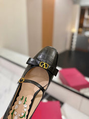 VLTN VLOGO SIGNATURE ROUND-TOE HEELS 25S IN BLACK LAMBSKIN SNAKE-EMBOSSED