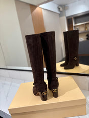 VALENTINO 25S GARAVANI PATTIE KNEE-HIGH BOOTS 80 MM IN DARK BROWN SUEDE