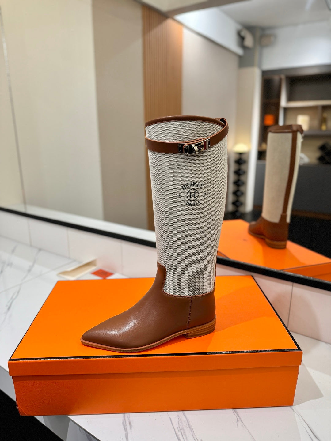 HM 26S JUMPING BOOTS IN BROWN CALFSKIN AND BEIGE CANVAS WITH SILVER HARDWARE
