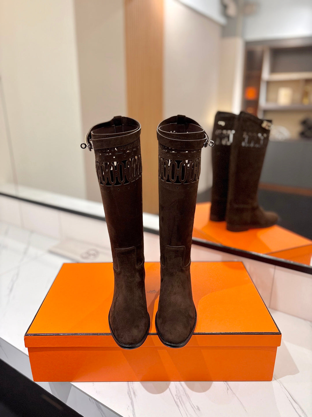 HM 26S PERFORATED HIGH-TOP BOOTS IN DARK BROWN SUEDE