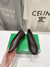 BOTTEGA VENETA 26S BALLET FLATS IN DARK BROWN LAMBSKIN