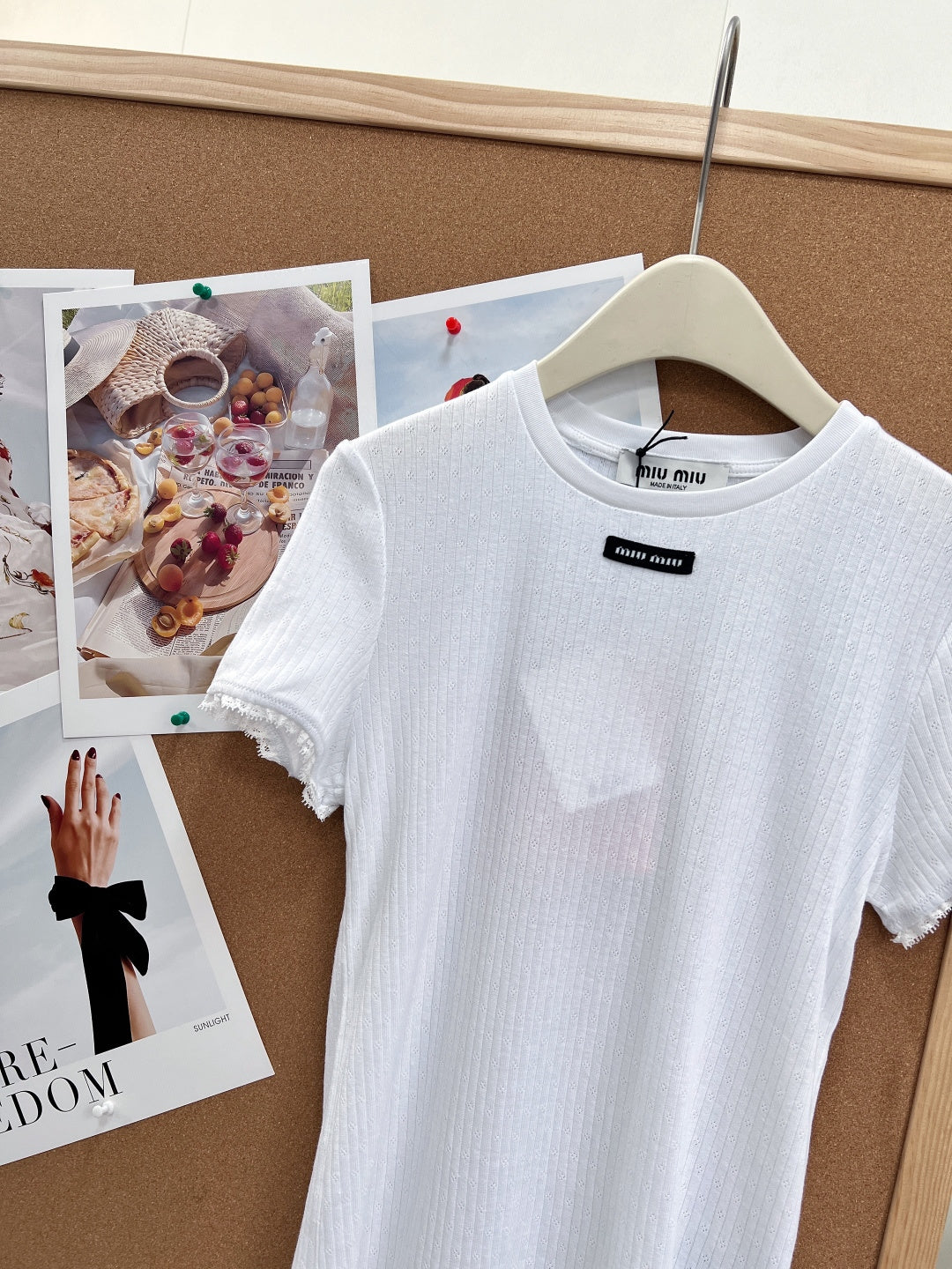 MIUMIU 26S SHORT SLEEVE T-SHIRT 1192