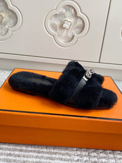 HM 25S ECLAIR SANDAL IN BLACK SHEARLING WITH SILVER HARDWARE