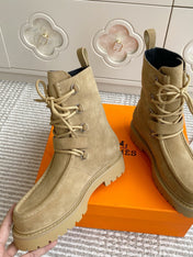 HM 25S ANKLE BOOTS IN WARM BEIGE GOLD SUEDE