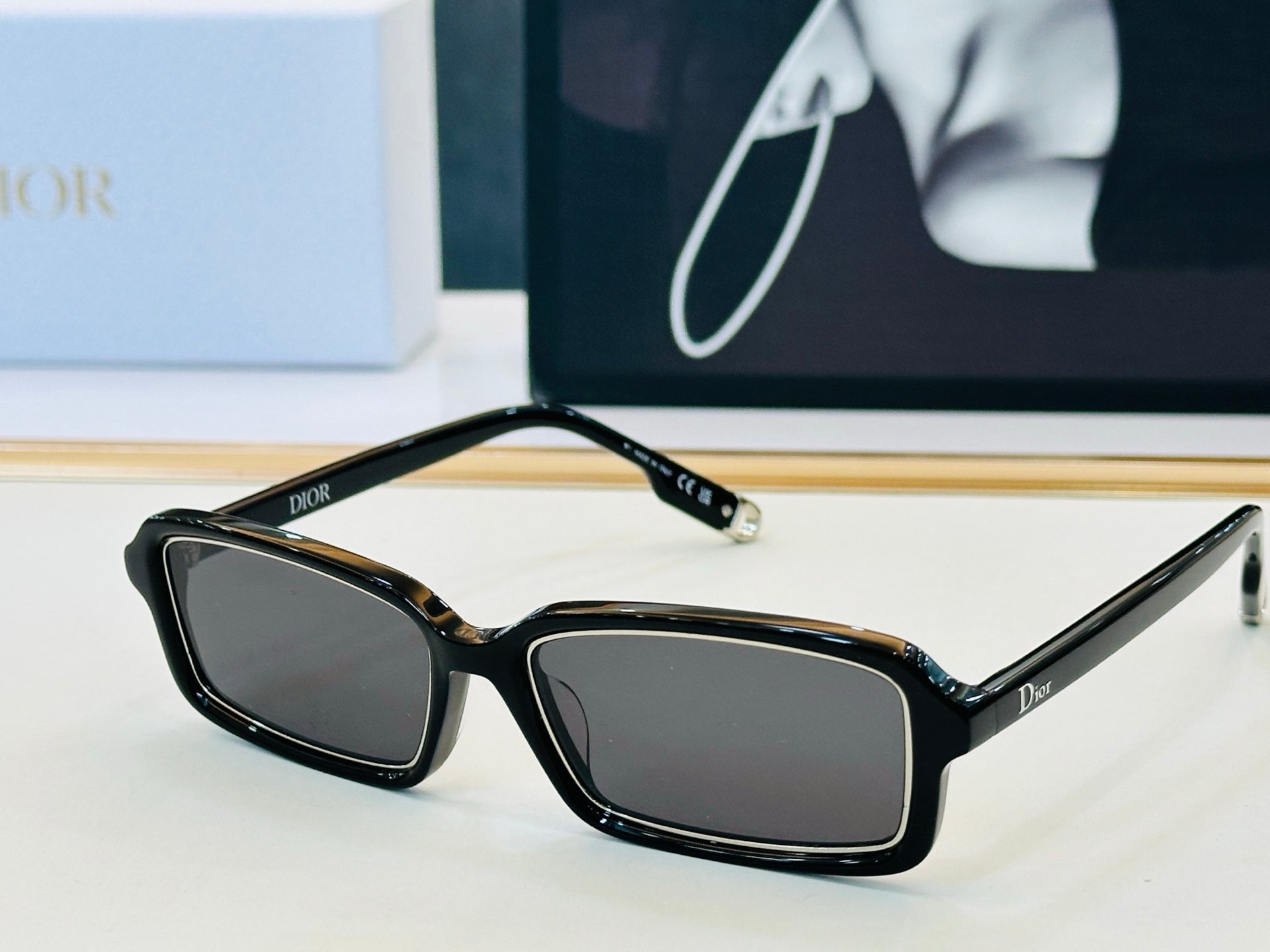 DIOR 26S SLIM RECTANGULAR FRAME IN ACETATE 403019