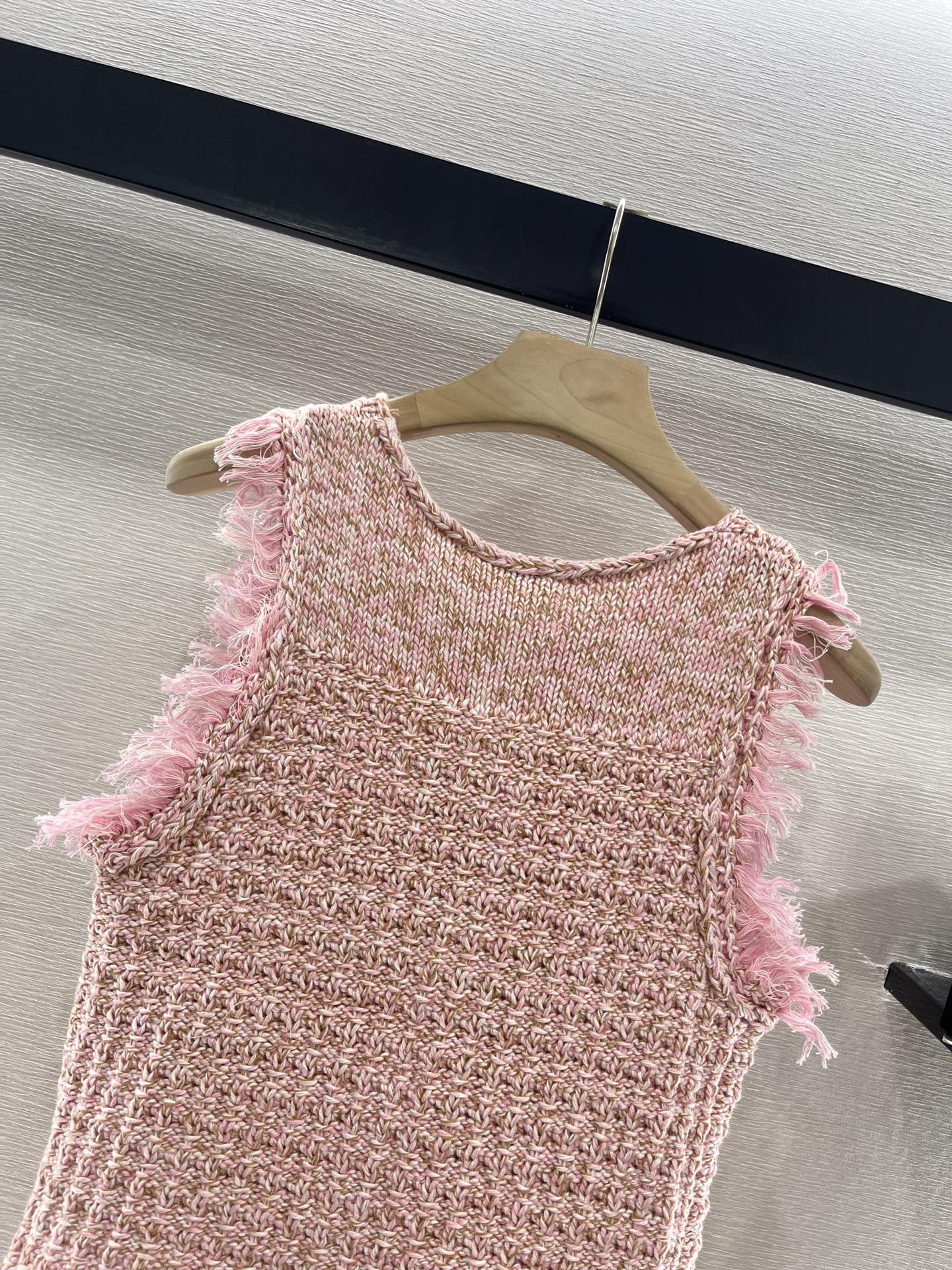 ROUND NECK VEST 25S IN COTTON 265659