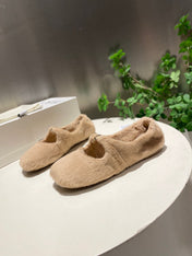 LOEWE 26S BALLET FLATS IN BEIGE SHEARLING