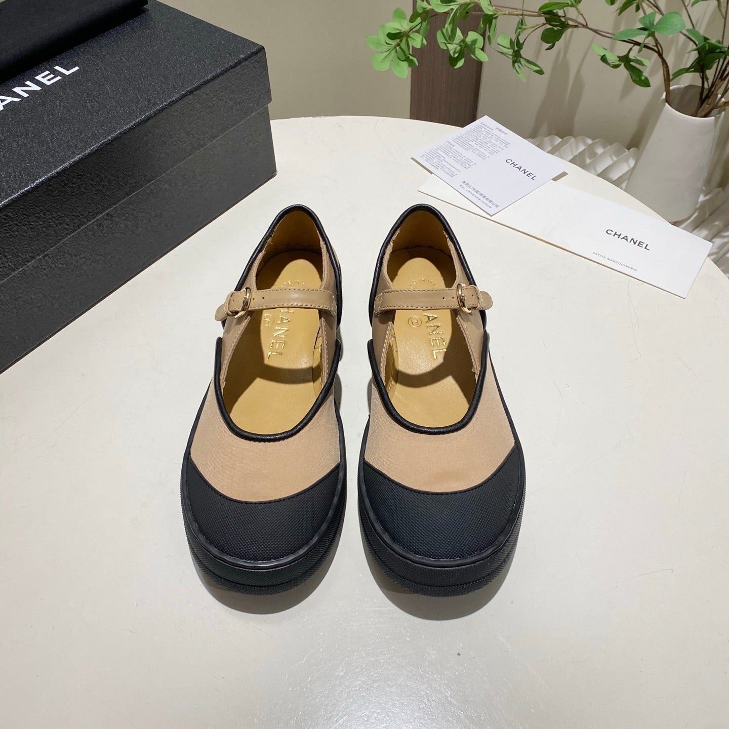 CHANEL 26S MARY JANE FLAT IN BLACK MIX BEIGE FABRIC AND LAMBSKIN