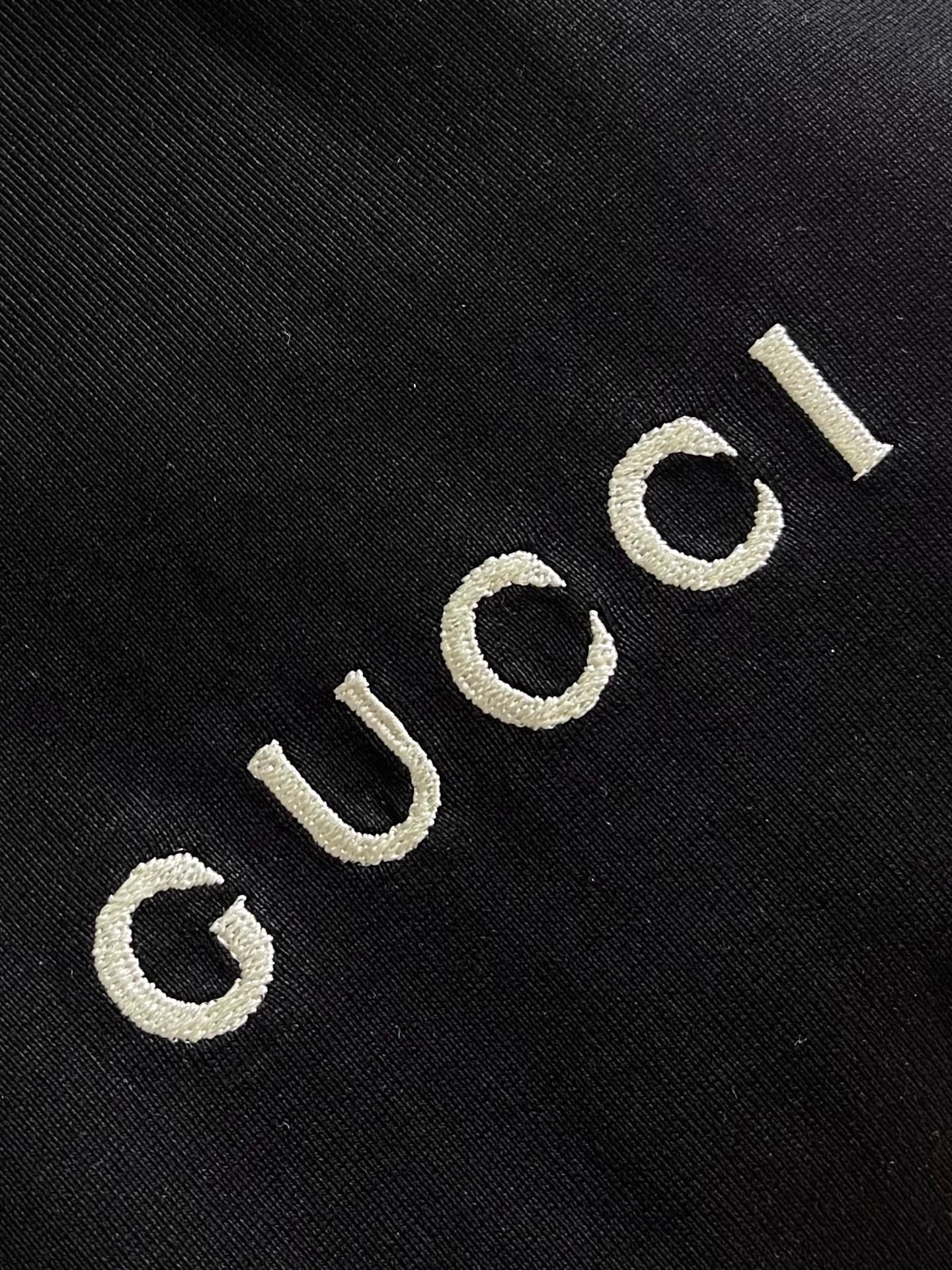 GUCCI 26S SHORT-SLEEVE T-SHIRT 422
