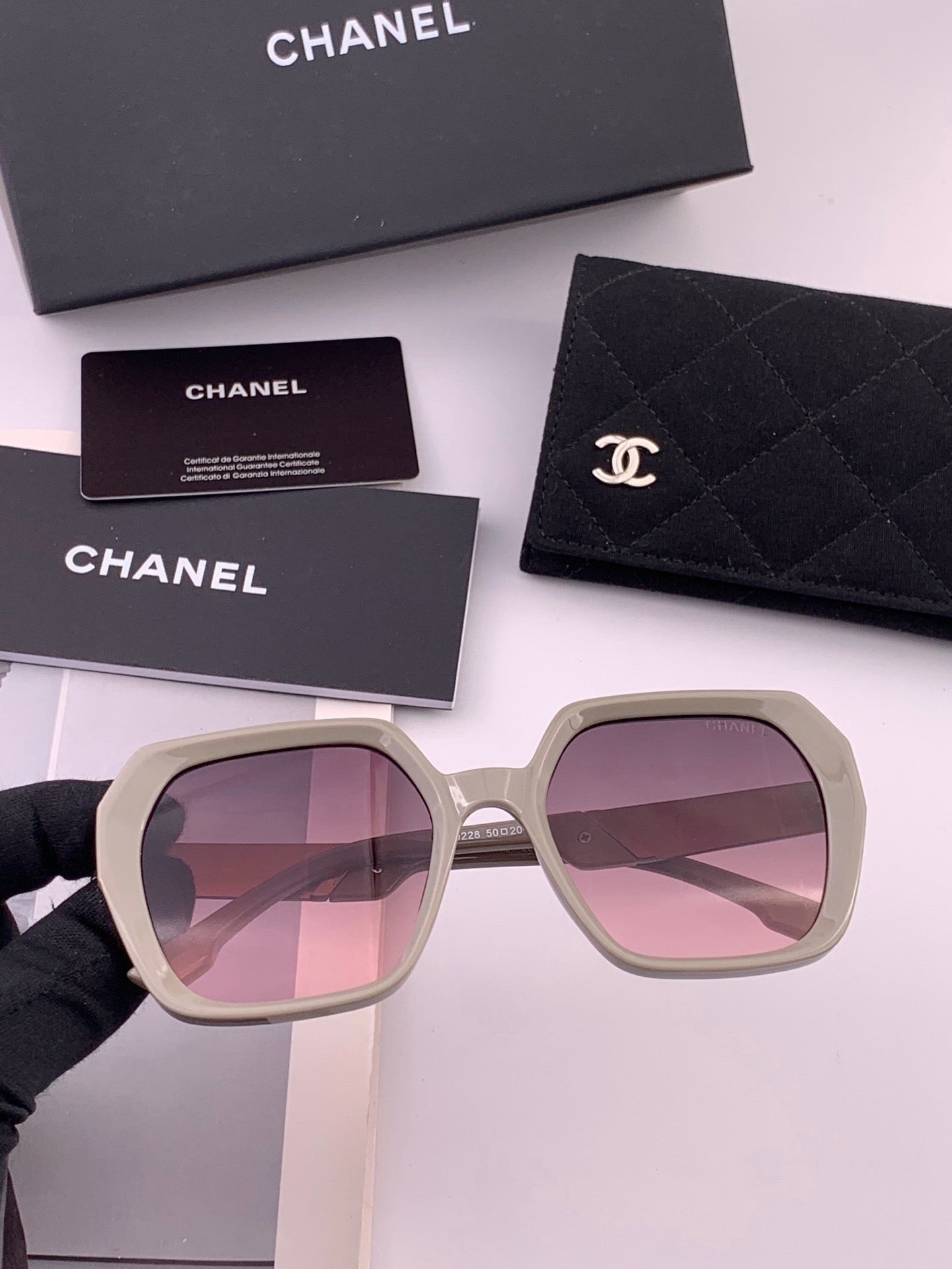 CHANEL 26S OVERSIZED ROUND SQUARE SUNGLASSES IN ACETATE 408293
