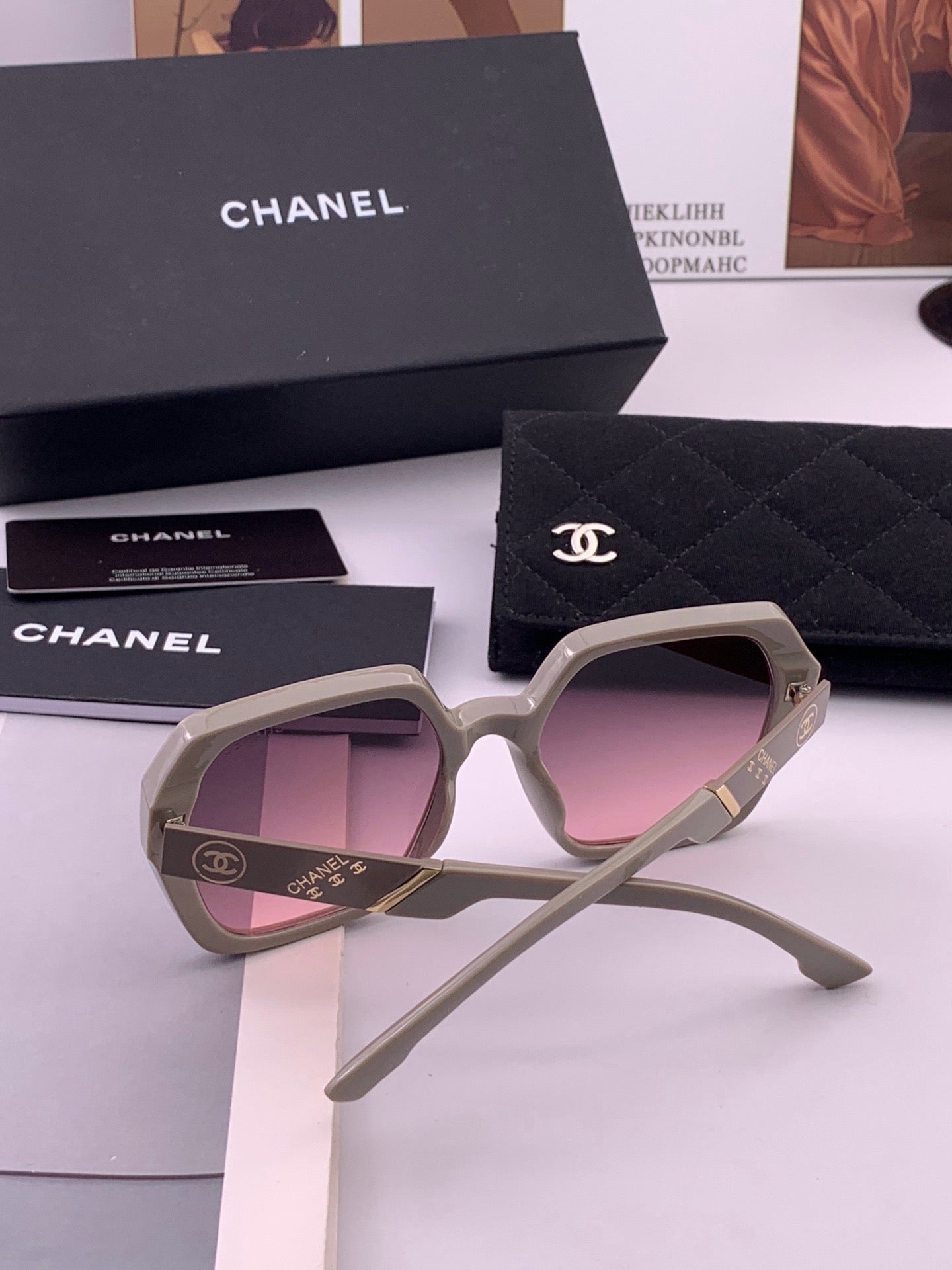 CHANEL 26S OVERSIZED ROUND SQUARE SUNGLASSES IN ACETATE 408293