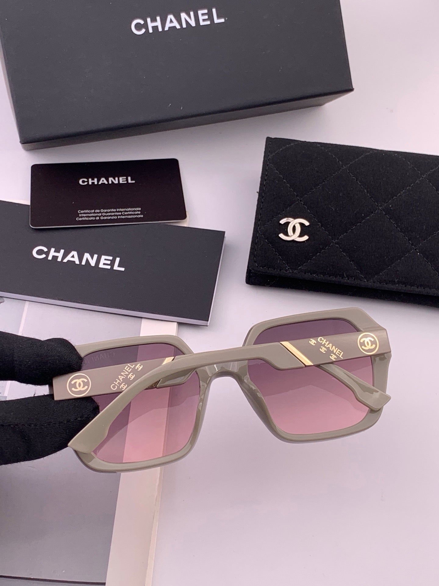 CHANEL 26S OVERSIZED ROUND SQUARE SUNGLASSES IN ACETATE 408293