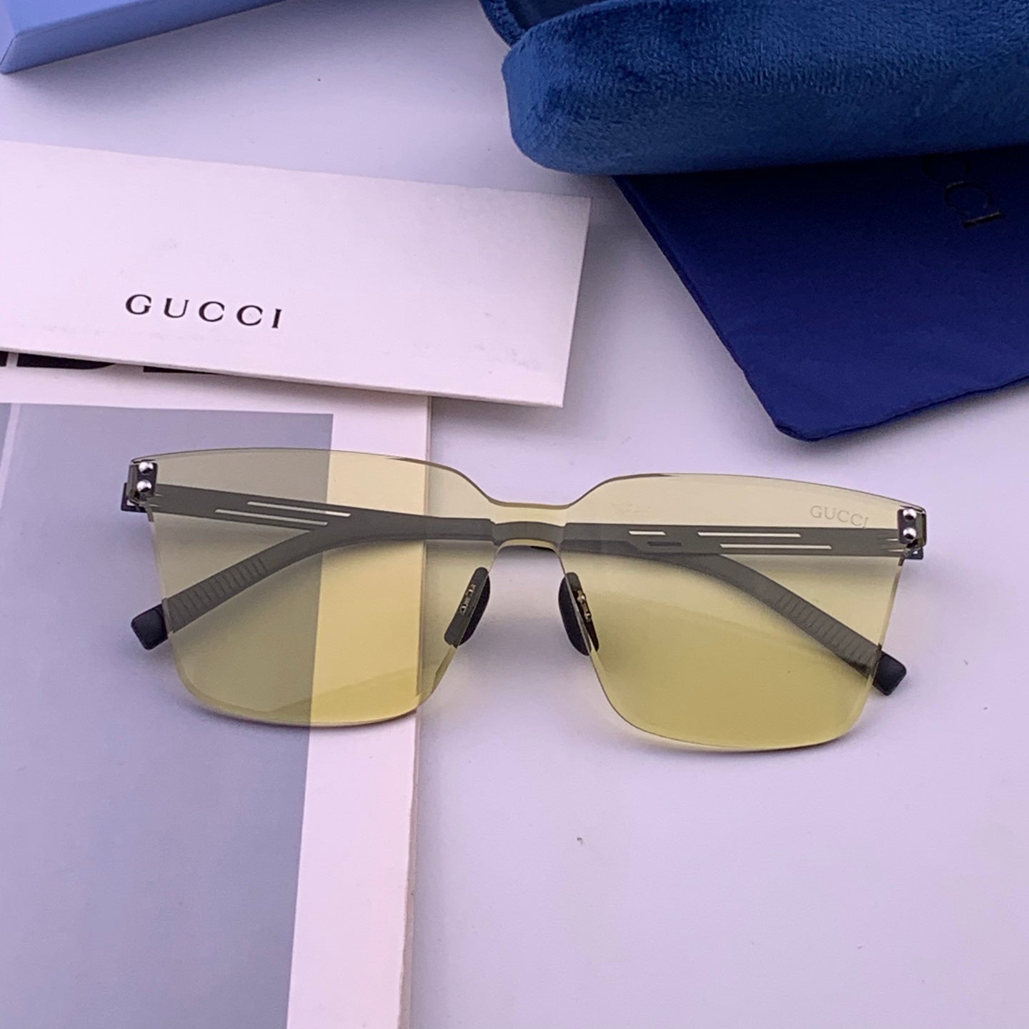 GUCCI 26S SQUARE FRAME IN METAL 422541
