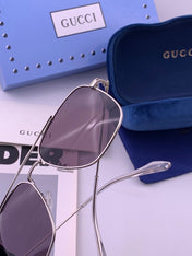 GUCCI 26S RECTANGULAR FRAME IN METAL 424707