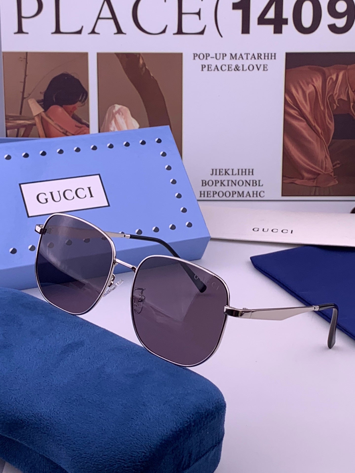 GUCCI 26S SQUARE FRAME IN METAL 424709