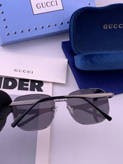 GUCCI 26S SQUARE FRAME IN METAL 424711