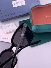 GUCCI 26S SQUARE FRAME IN ACETATE 426550