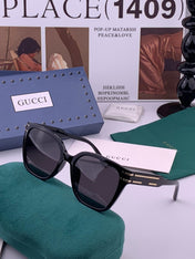 GUCCI 26S SQUARE FRAME IN ACETATE 426551