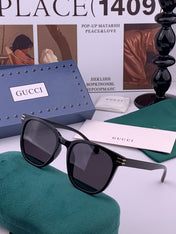 GUCCI 26S SQUARE FRAME IN ACETATE 426558