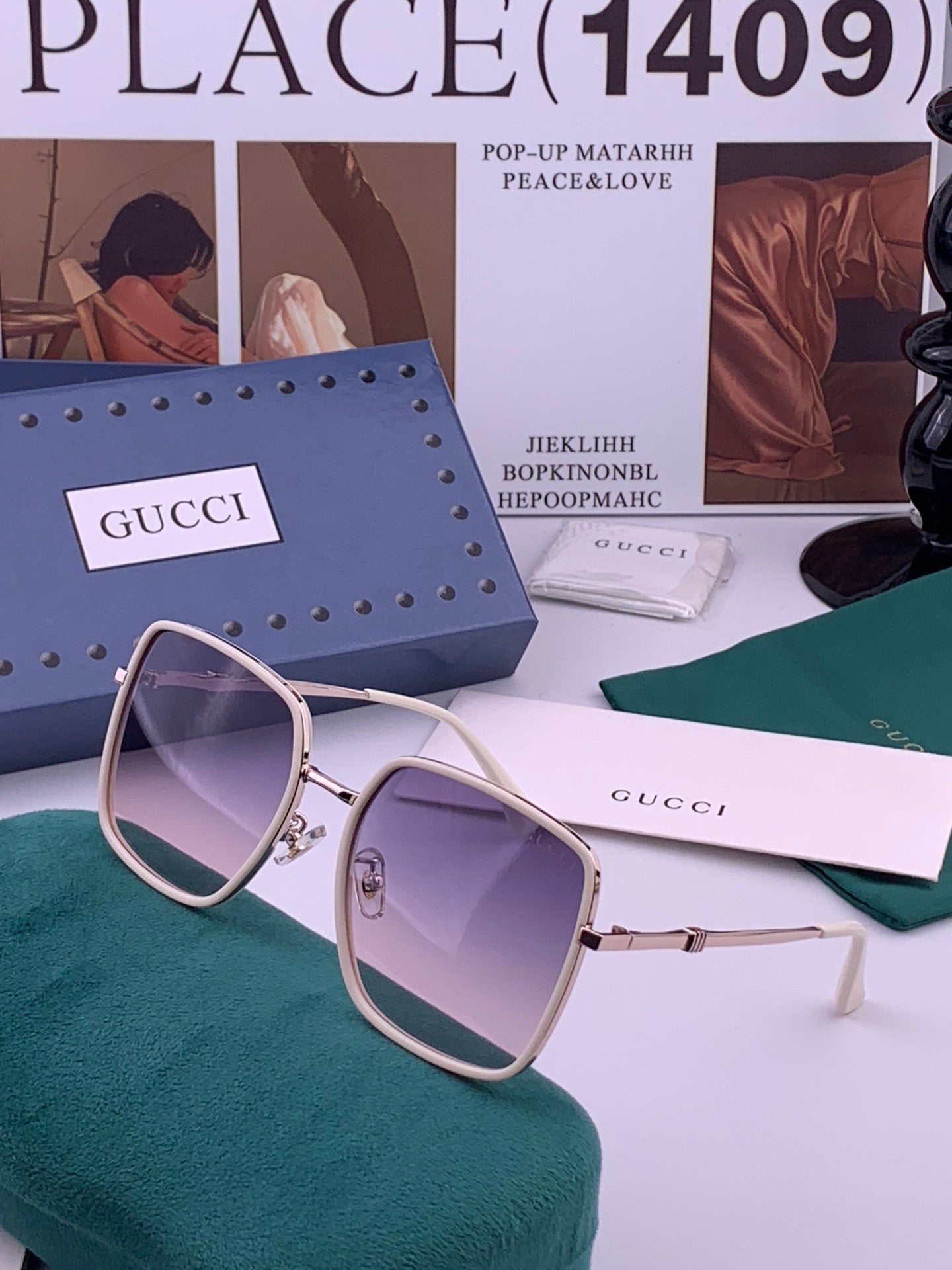 GUCCI 26S SQUARE FRAME IN ACETATE 426559