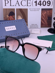 GUCCI 26S SQUARE FRAME IN ACETATE 426415