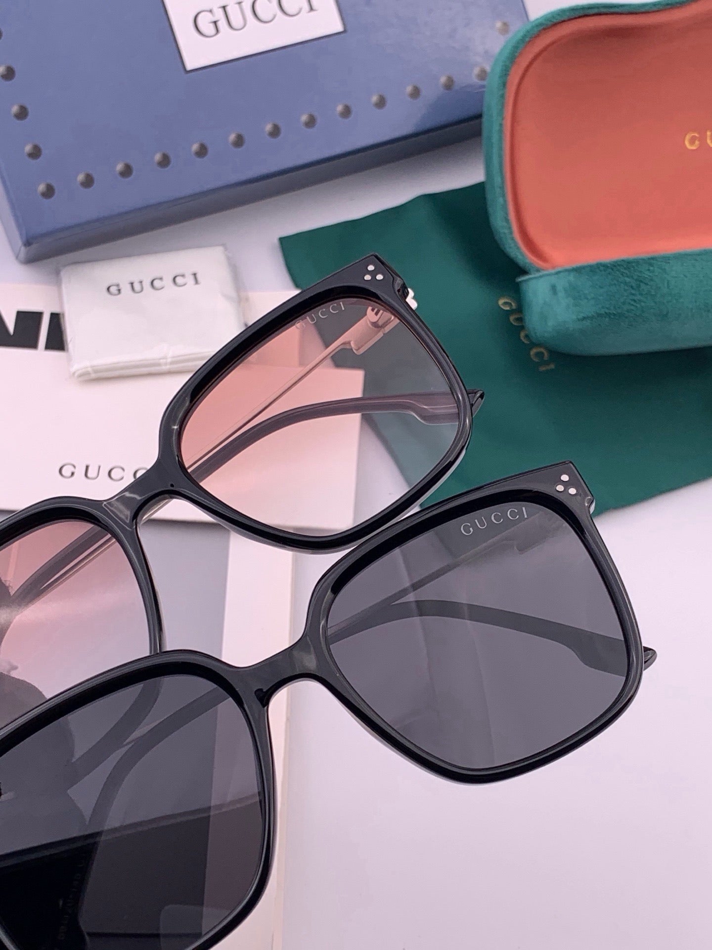 GUCCI 26S SQUARE FRAME IN ACETATE 426415