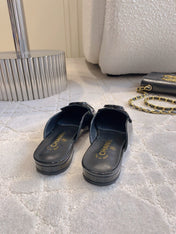 FLAT MULE 2 CM IN BLACK PATENT CALFSKIN