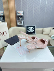 VLOGO SLINGBACK PUMP IN PASTEL PINK CALFSKIN LEATHER