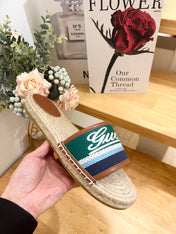 GG SLIDES IN MULTICOLOR RAFFIA