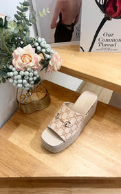GUCCI 26S WEDGE SANDALS 100 MM IN BEIGE SUEDE