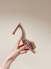 TRUMPET METALLIC MULES IN PINK PATENT CALFSKIN
