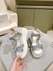 CHLOÉ 26S WEDGE SANDALS IN WHITE LAMBSKIN AND GREY CANVAS