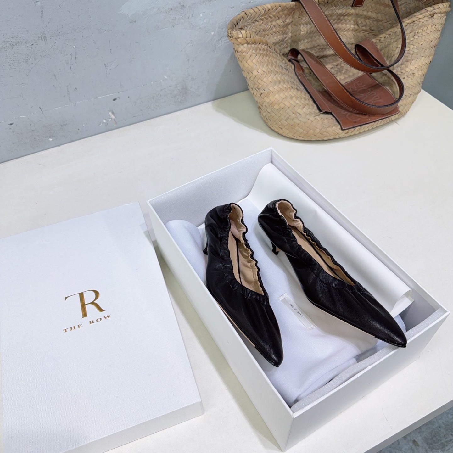 THE ROW 26S POINTED KITTEN HEEL PUMPS 35MM IN BLACK CALFSKIN