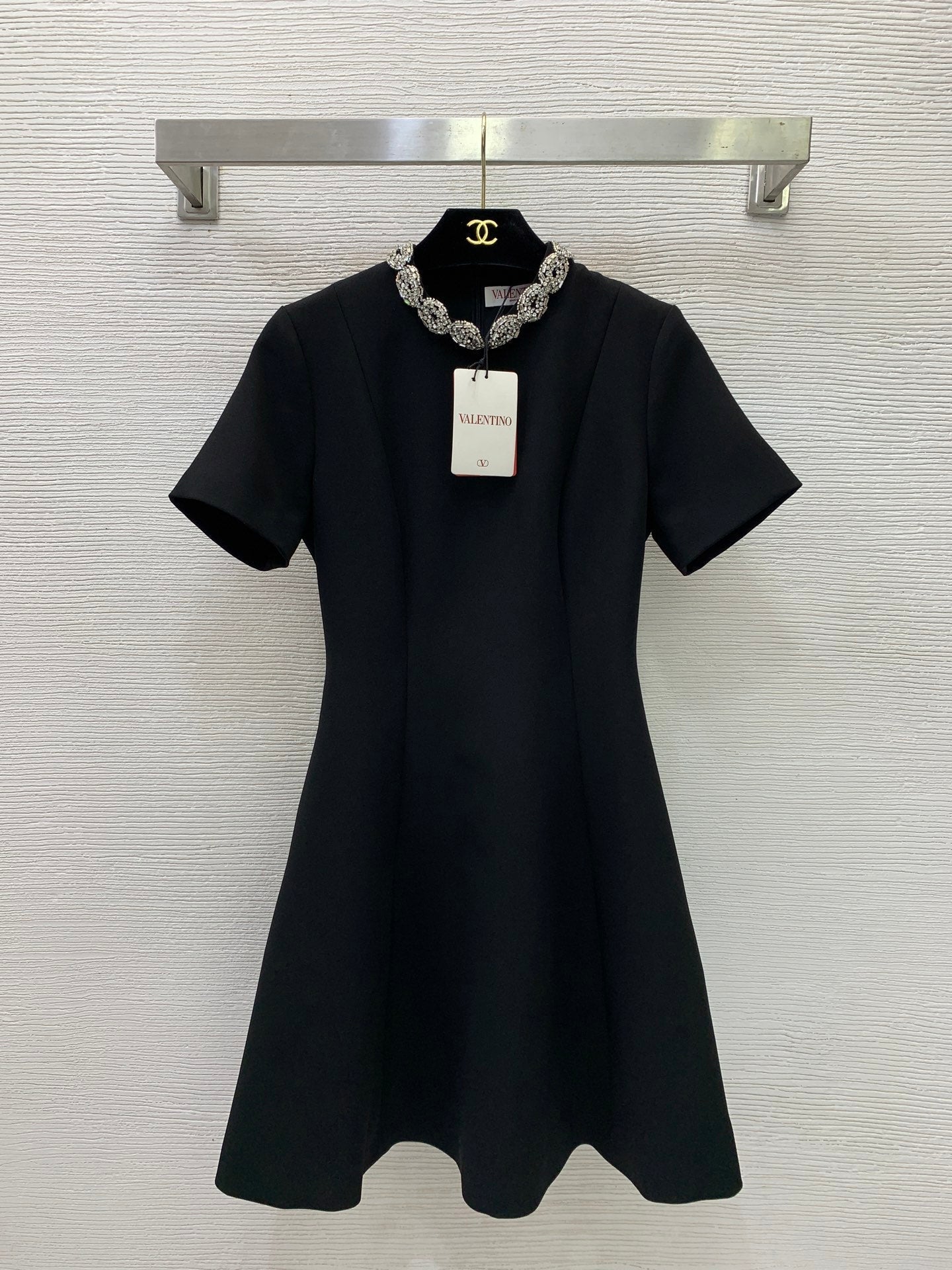 VALENTINO 26S NECK SHORT-SLEEVE A-LINE DRESS 340