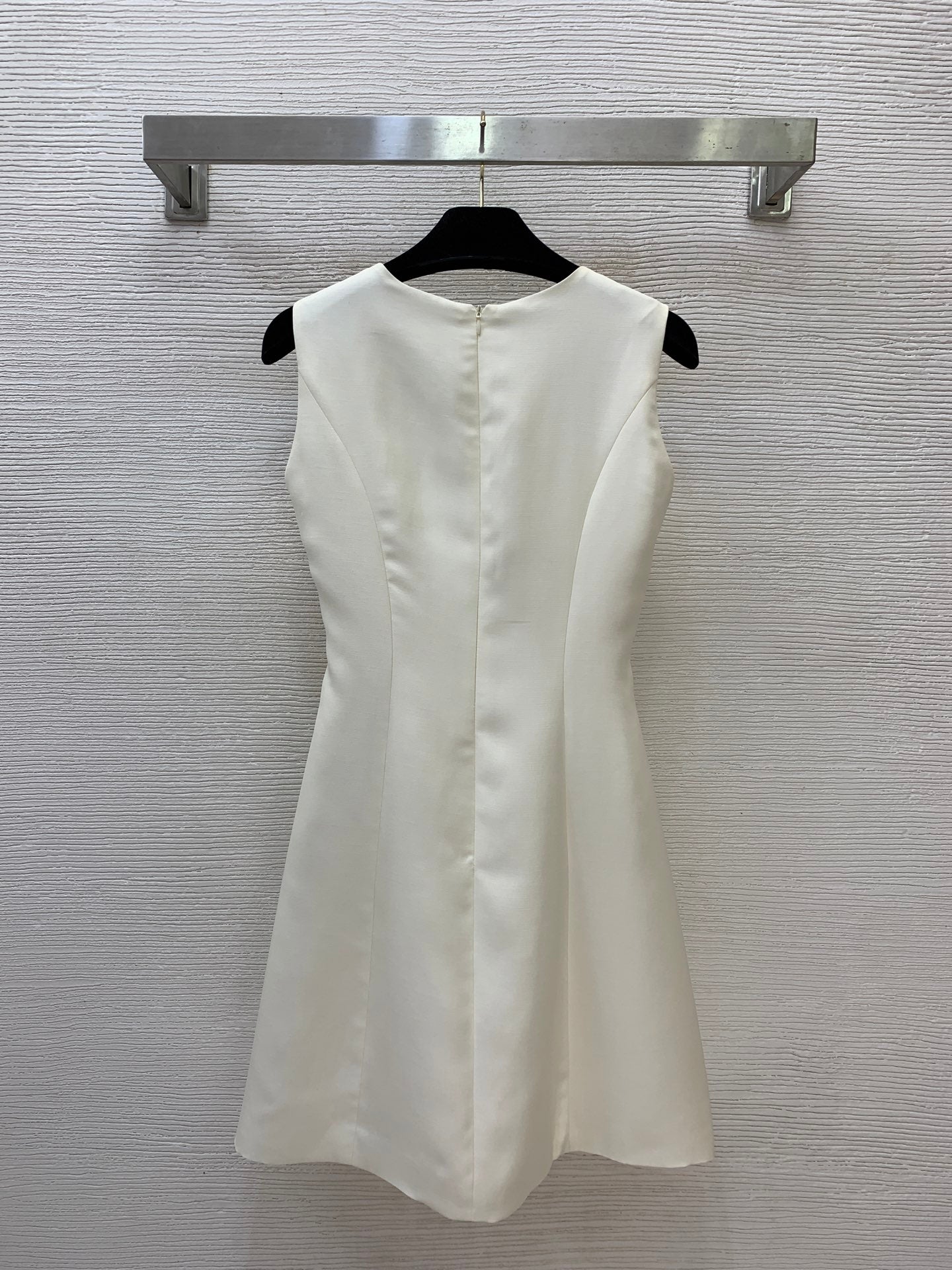 VALENTINO 26S SLEEVELESS MINI DRESS 339