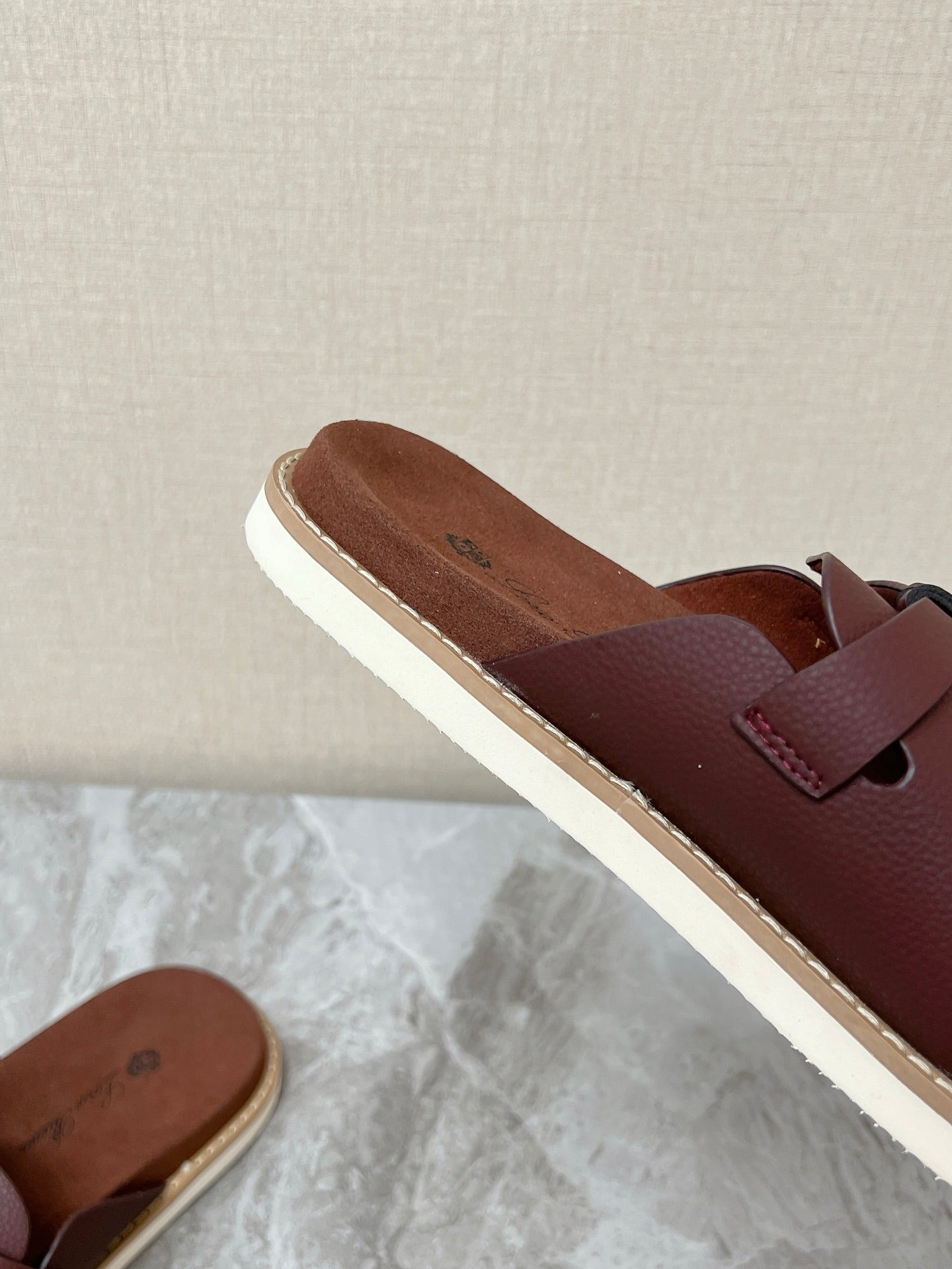 LP 26S LOCK MULE SLIDES IN BURGUNDY RED CALFSKIN SILVER HARDWARE
