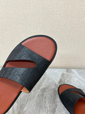 LP 26S CUTOUT SLIDES IN BLACK GRAINED CALFSKIN
