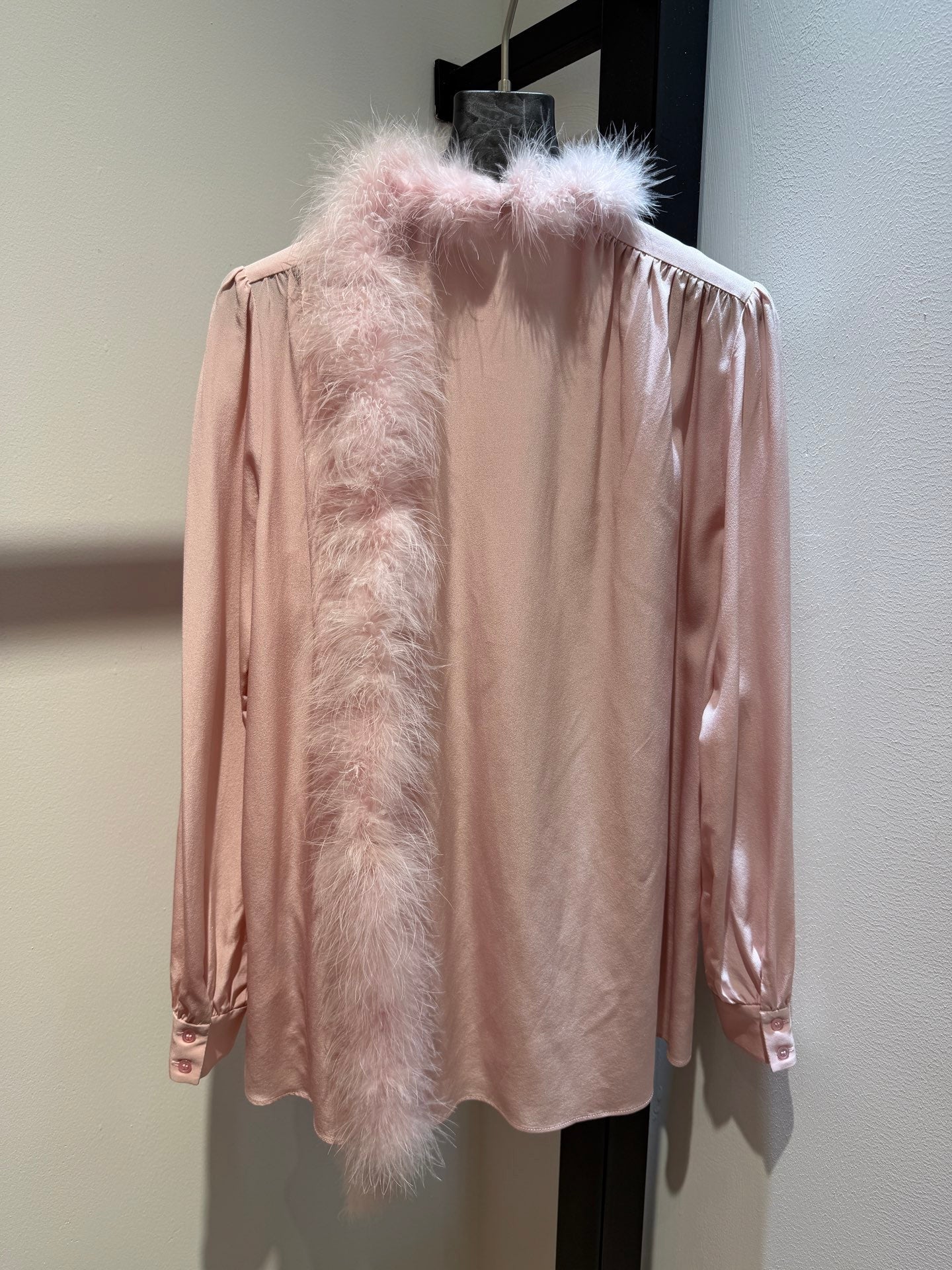 VALENTINO 26S FEATHER-TRIMMED SILK SHIRT 353