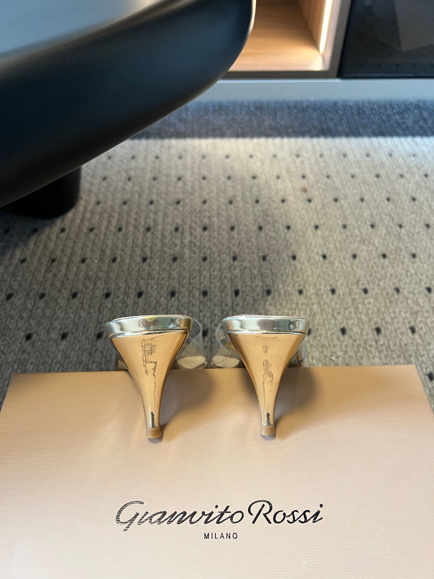GIANVITO ROSSI 26S HEELED SANDALS 75 MM IN GOLD PATENT CALFSKIN AND PVC