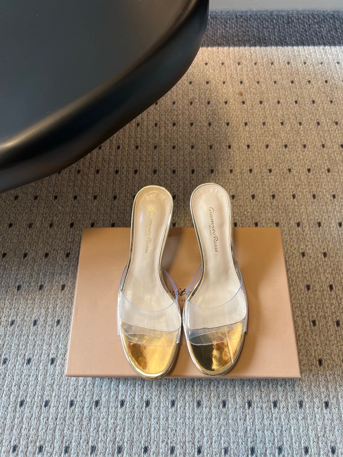GIANVITO ROSSI 26S HEELED SANDALS 75 MM IN GOLD PATENT CALFSKIN AND PVC