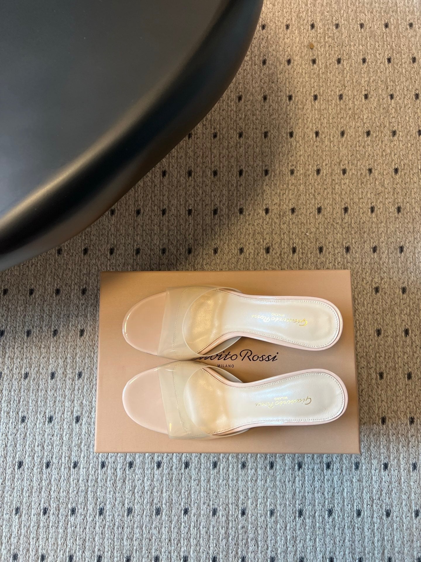 GIANVITO ROSSI 26S HEELED SANDALS 75 MM IN LIGHT BEIGE PATENT CALFSKIN AND PVC