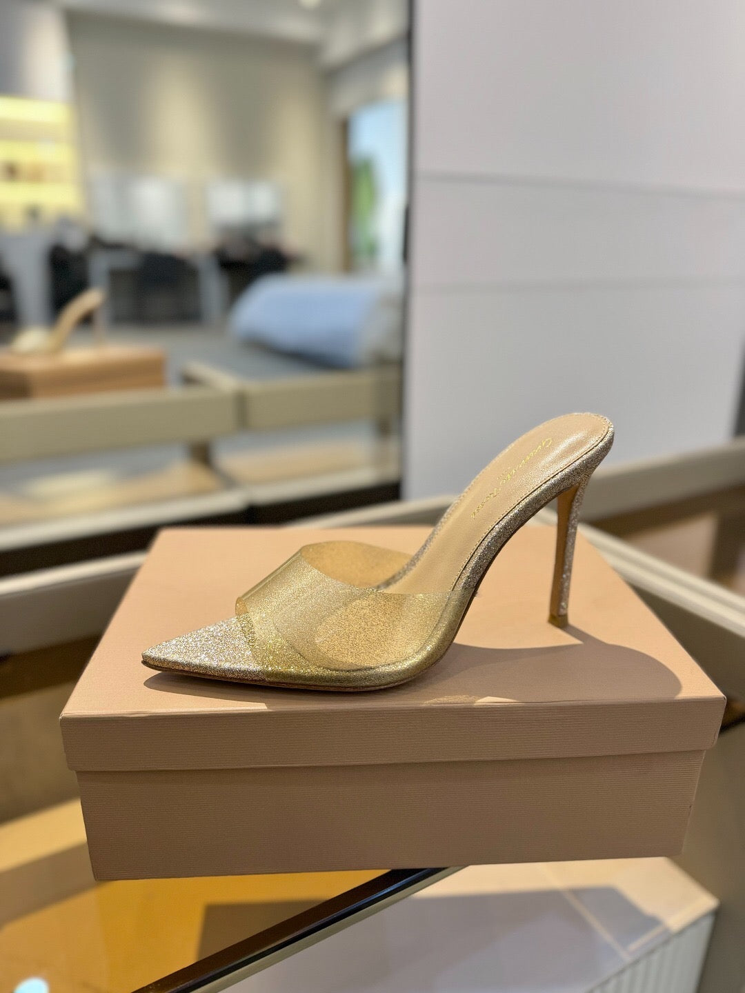 GIANVITO ROSSI 26S POINTED-TOE HIGH-HEEL SANDALS 105 MM IN CHAMPAGNE GOLD GLITTER FABRIC