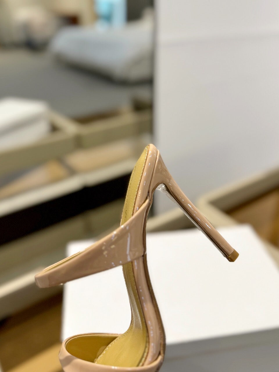 GIANVITO ROSSI 26S POINTED-TOE HEELED SANDALS 105 MM IN NUDE PATENT CALFSKIN