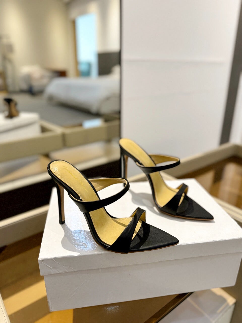 GIANVITO ROSSI 26S POINTED-TOE HEELED SANDALS 105 MM IN BLACK CALFSKIN