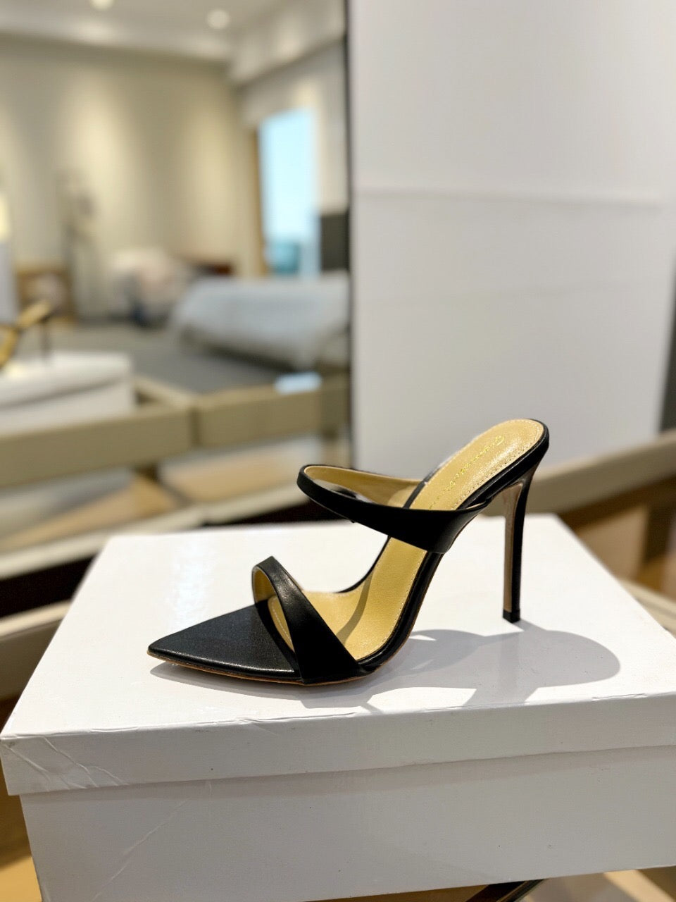 GIANVITO ROSSI 26S POINTED-TOE HEELED SANDALS 105 MM IN BLACK CALFSKIN
