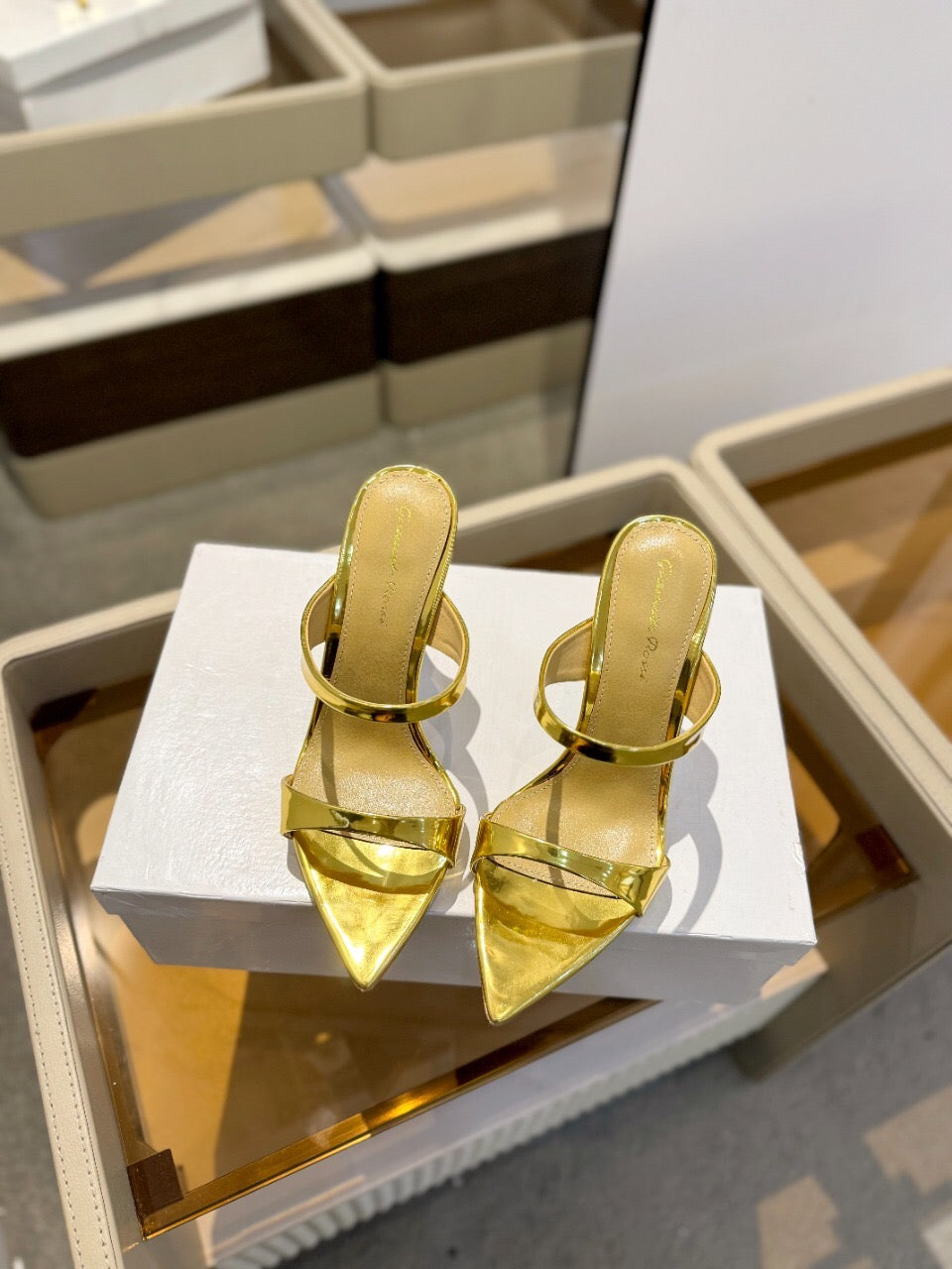 GIANVITO ROSSI 26S POINTED-TOE HEELED SANDALS 105 MM IN GOLD PATENT CALFSKIN