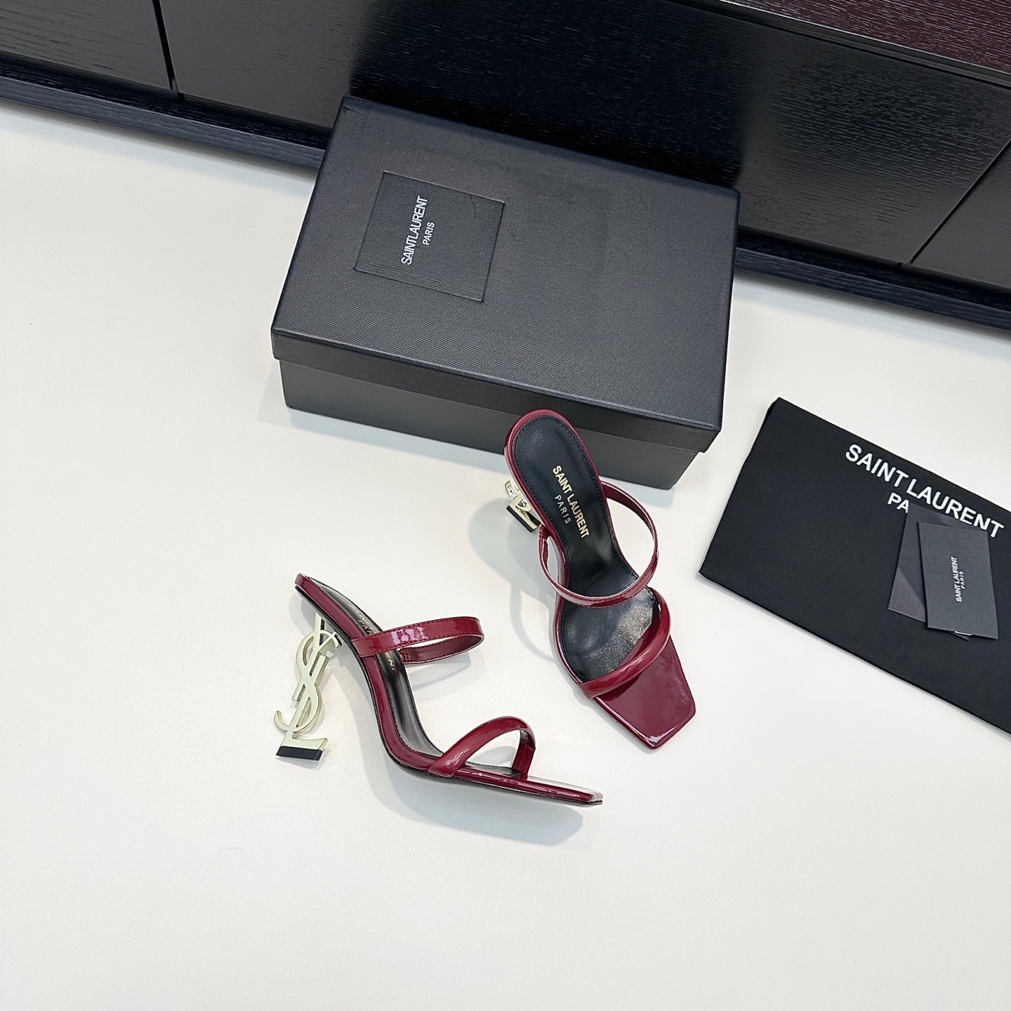 YSL 26S DOUBLE-STRAP HEELED SANDALS 100 MM IN DARK RED CALFSKIN