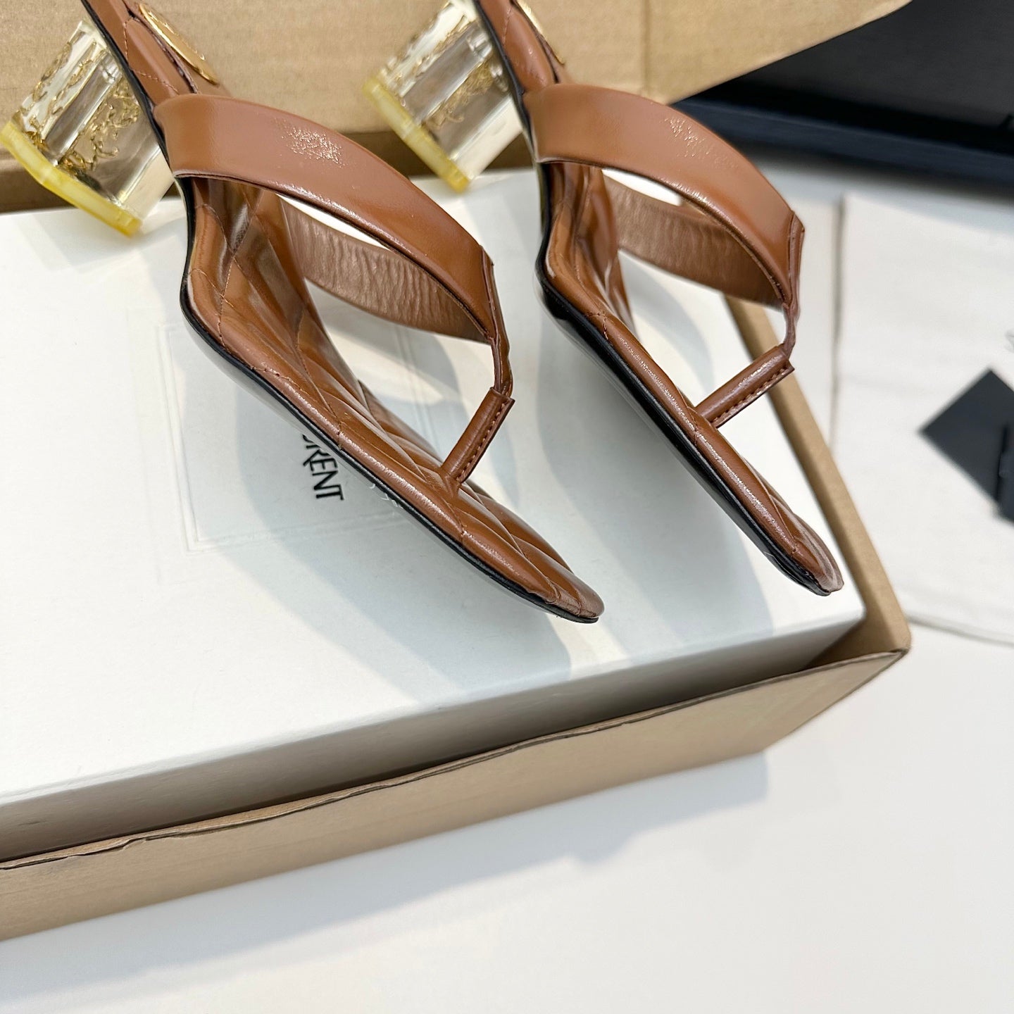 YSL 26S QUILTED THONG SANDALS 50 MM IN BROWN LAMBSKIN