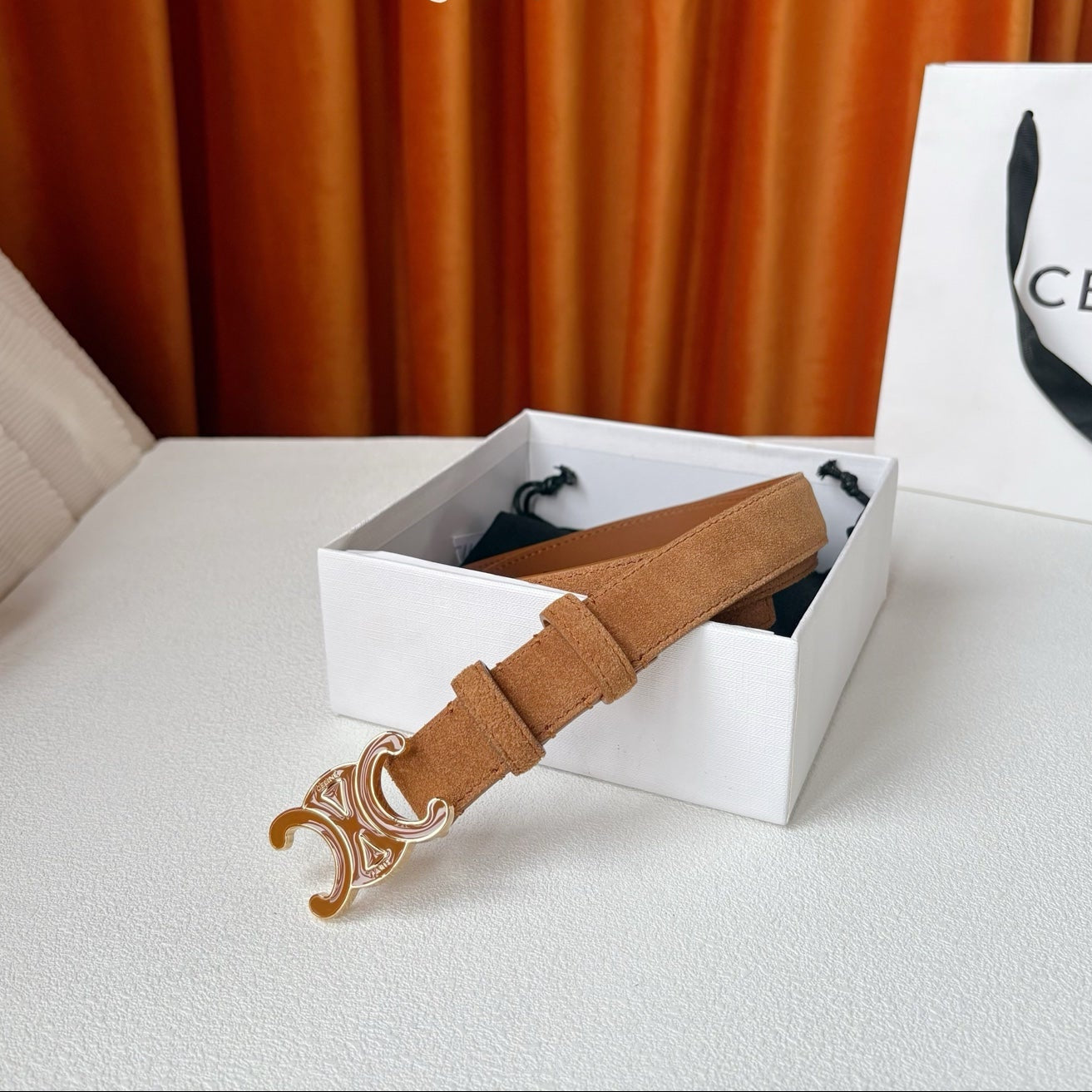 CELINE 26S BELT 25 MM IN CAMEL SUEDE 666334